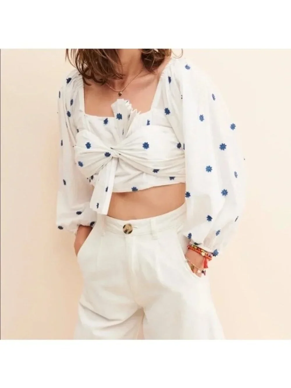 Farm Rio Anthropologie Bow front crop top white blue flower L summer beach